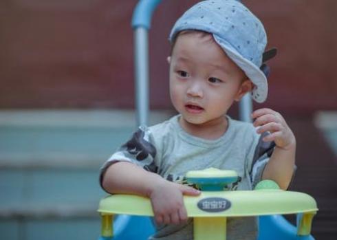 五行属土左姓男孩名字集少见兔年