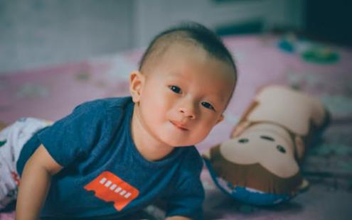 践字的五行属性是什么,践字起名字的含义